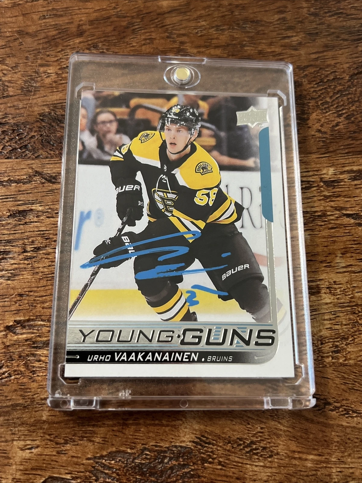 Urho Vaakanainen IP Signed UD Young Guns Card JSA Coa Bruins Autographed
