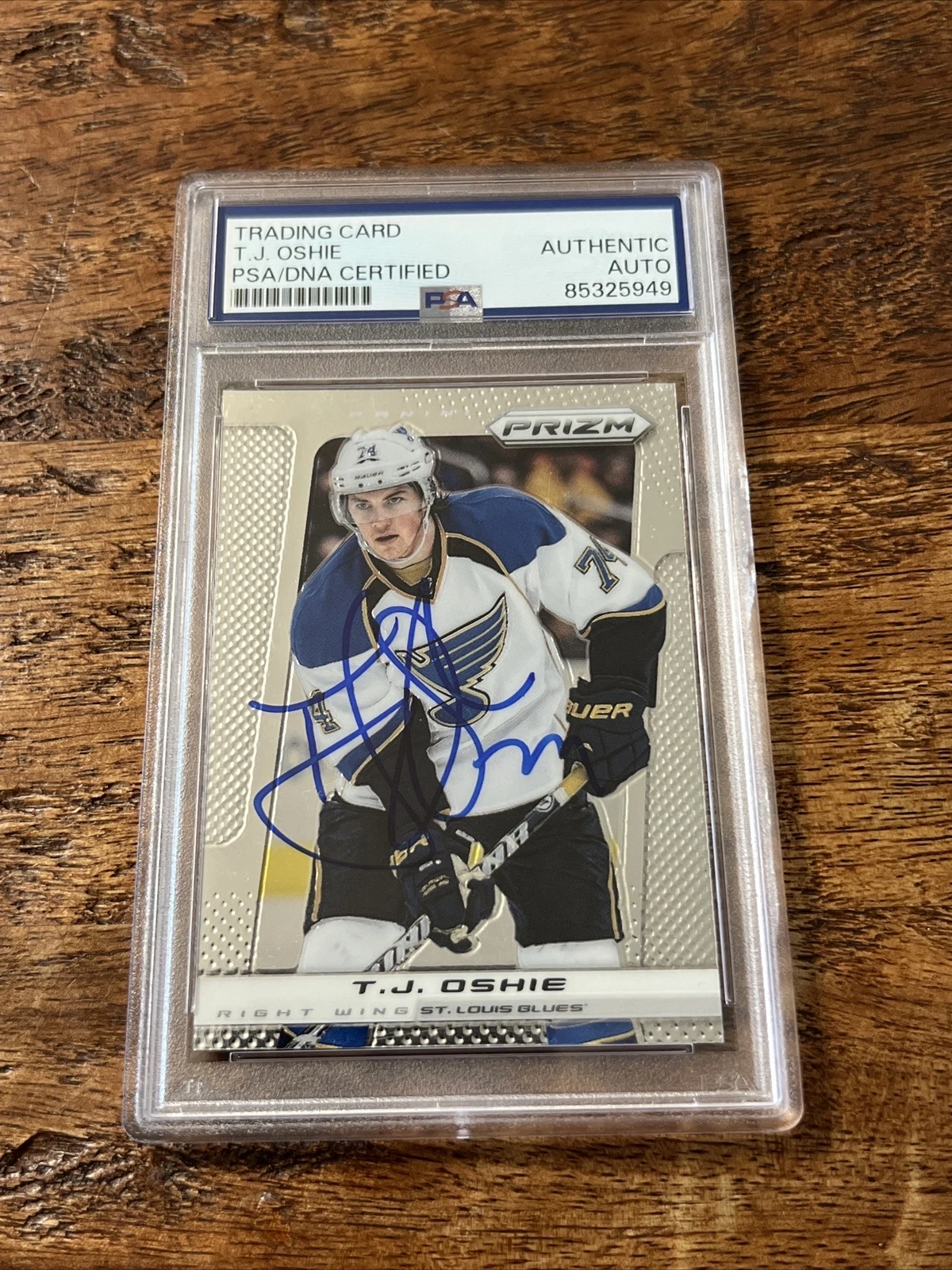 T. J. Oshie IP Signed Prizm Card PSA DNA Coa Slab Blues Autographed TJ