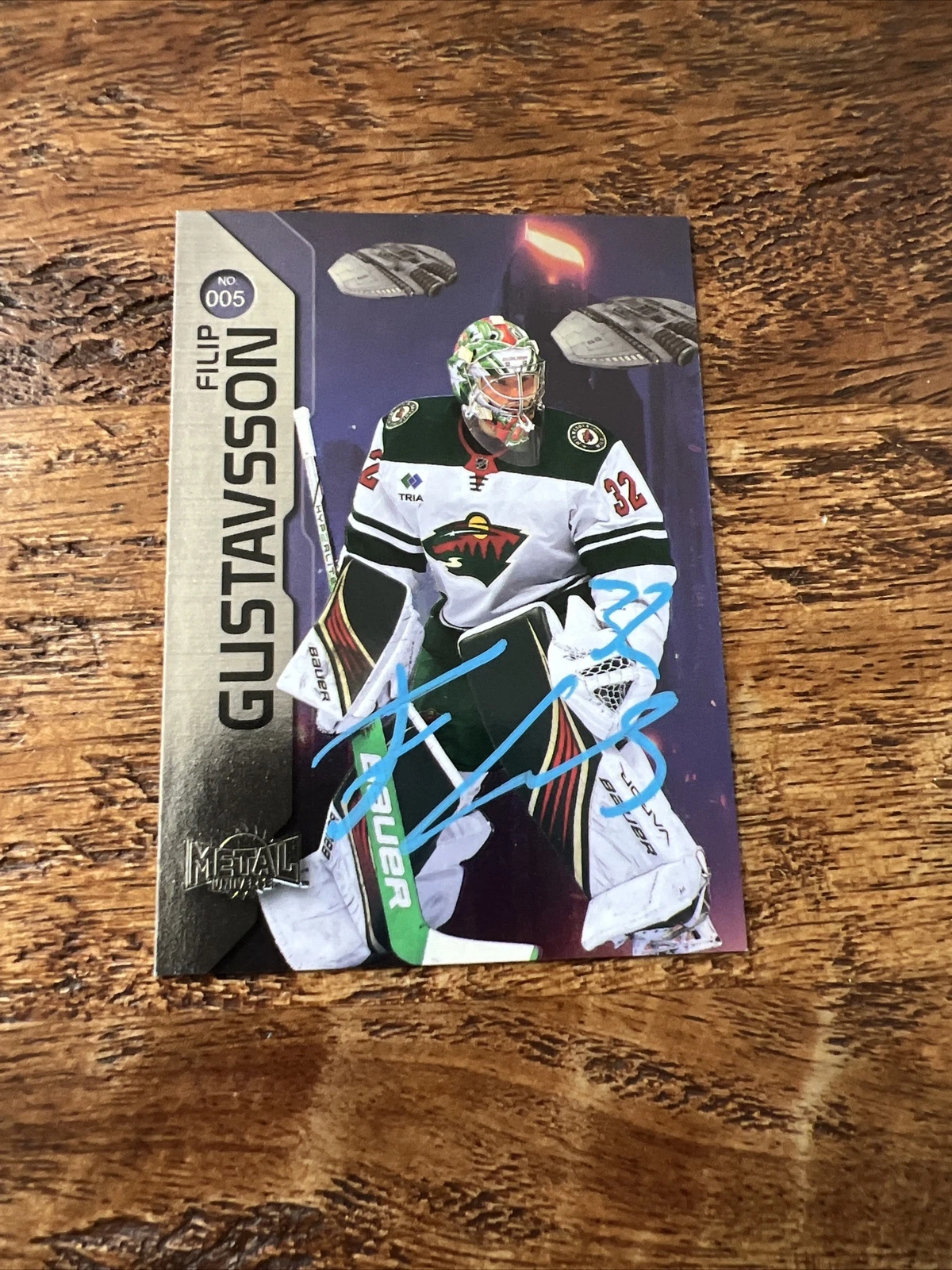 Filip Gustavsson IP Signed 2023-24 Skybox Metal Universe Card Wild Autographed