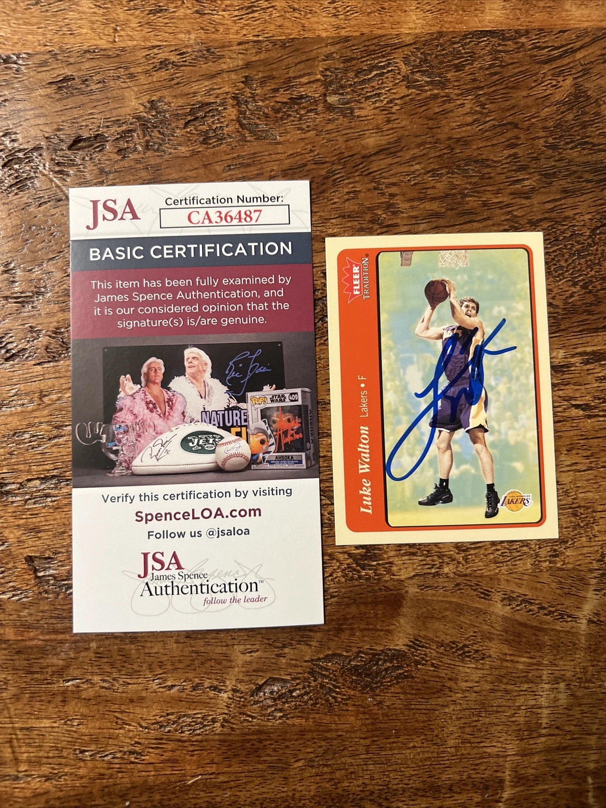 Luke Walton IP Signed Fleer Basketball Card JSA Coa Autographed Lakers