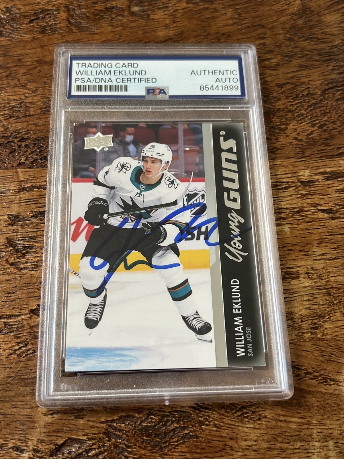 William Eklund IP Signed UD Young Guns Card PSA DNA Coa Slab Sharks Autographed