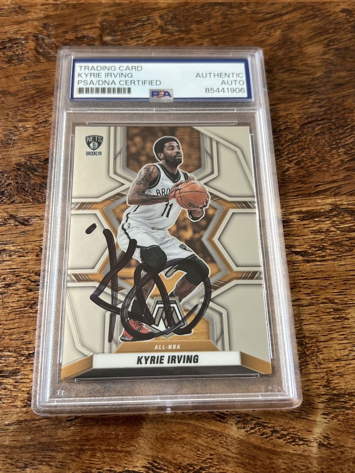 Kyrie Irving IP Signed Panini Mosaic Card Psa Dna Coa Slab Autographed Nets
