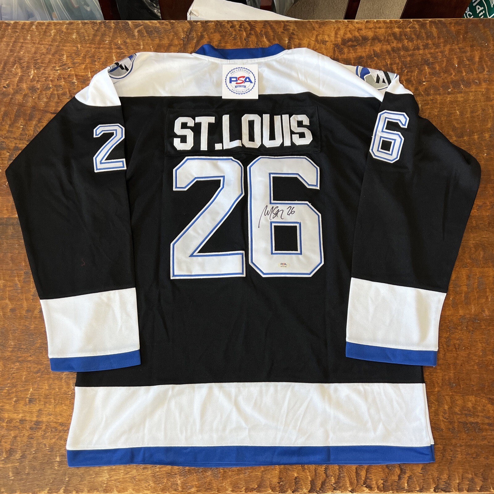Martin St. Louis Signed Tampa Bay Lightning Jersey PSA DNA Autographed
