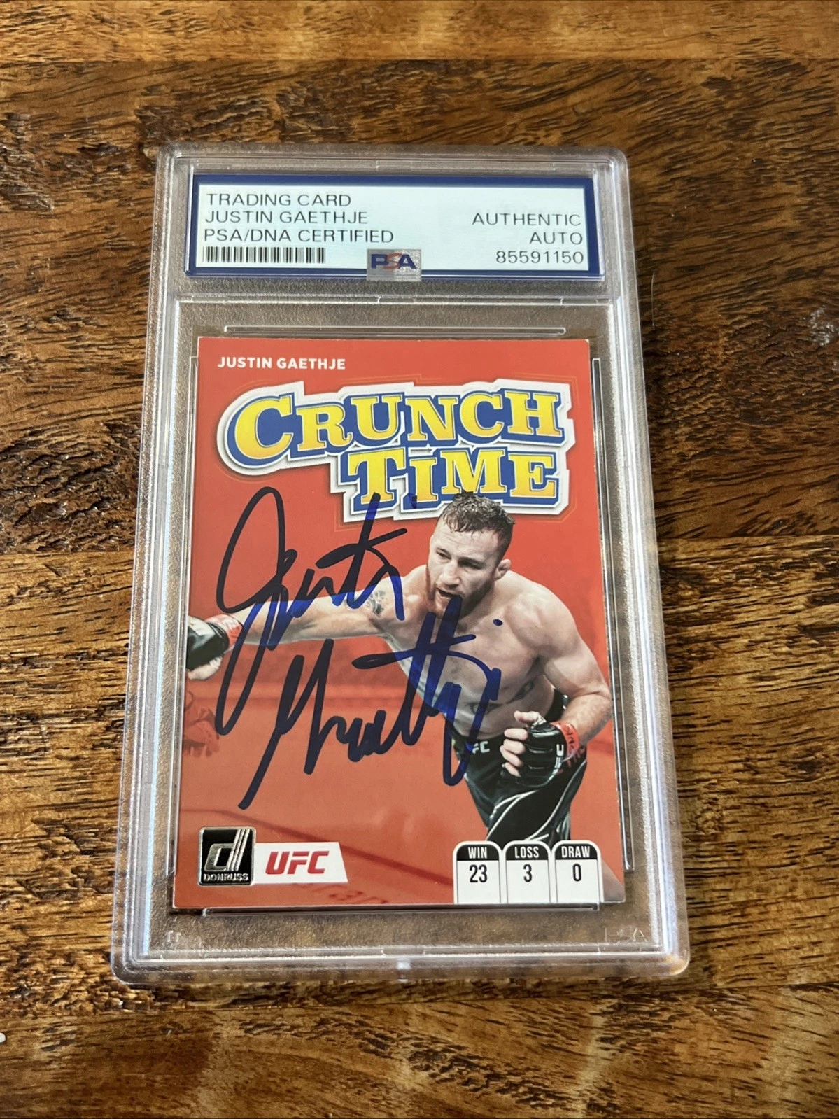 Justin Gaethje IP Signed Donruss Crunch Time Card Psa Dna Slab Autographed UFC