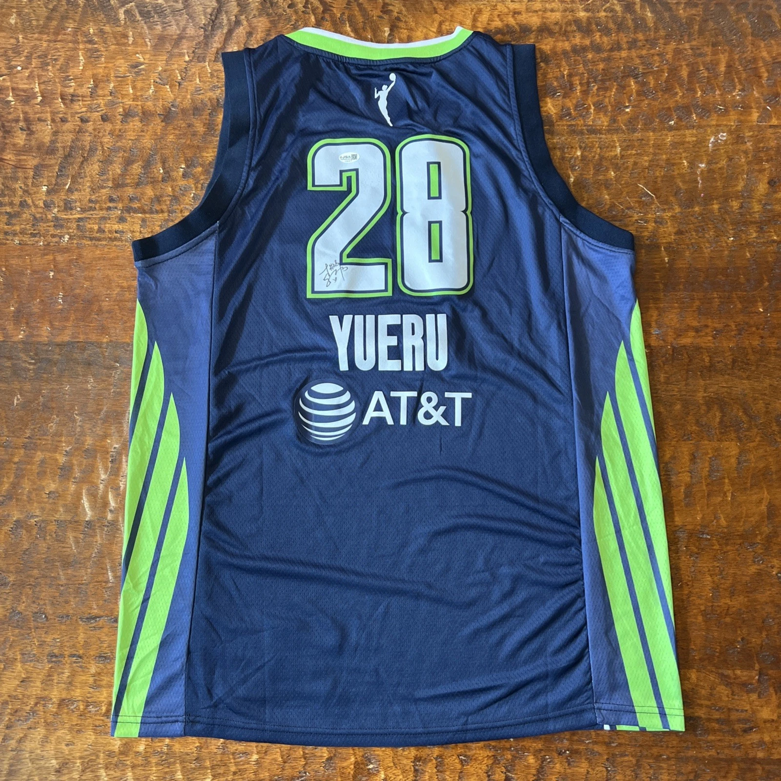 Li Yueru Signed Dallas Wings Jersey JSA Coa Autographed WNBA