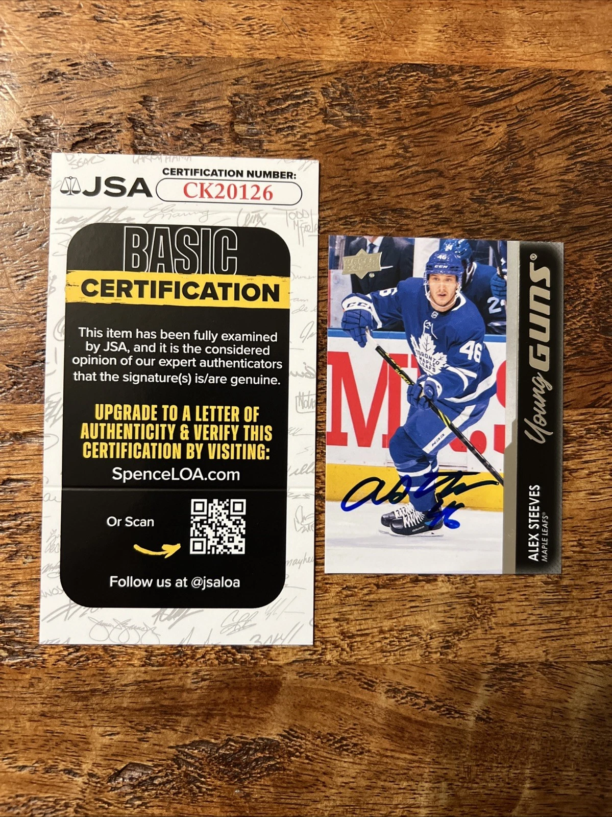 Alex Steeves IP Signed UD Young Guns Card JSA Coa Maple Leafs Autographed