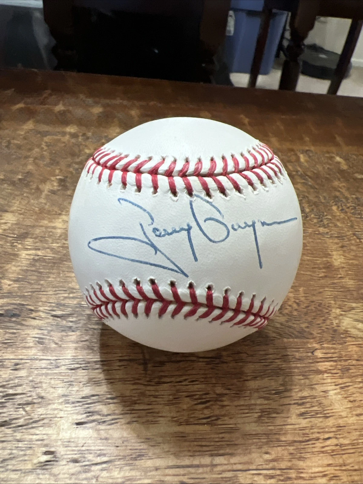 Tony Gwynn Signed Baseball JSA Coa San Diego Padres Autographed