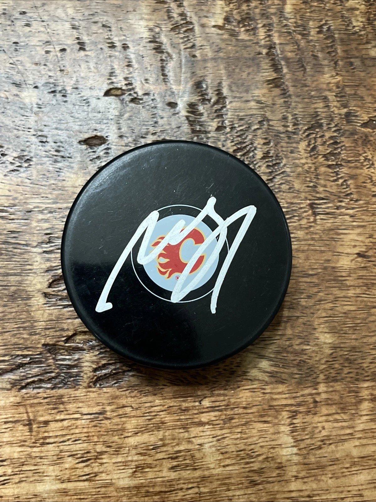 Mikael Backlund Signed Calgary Flames Puck JSA Coa Autographed
