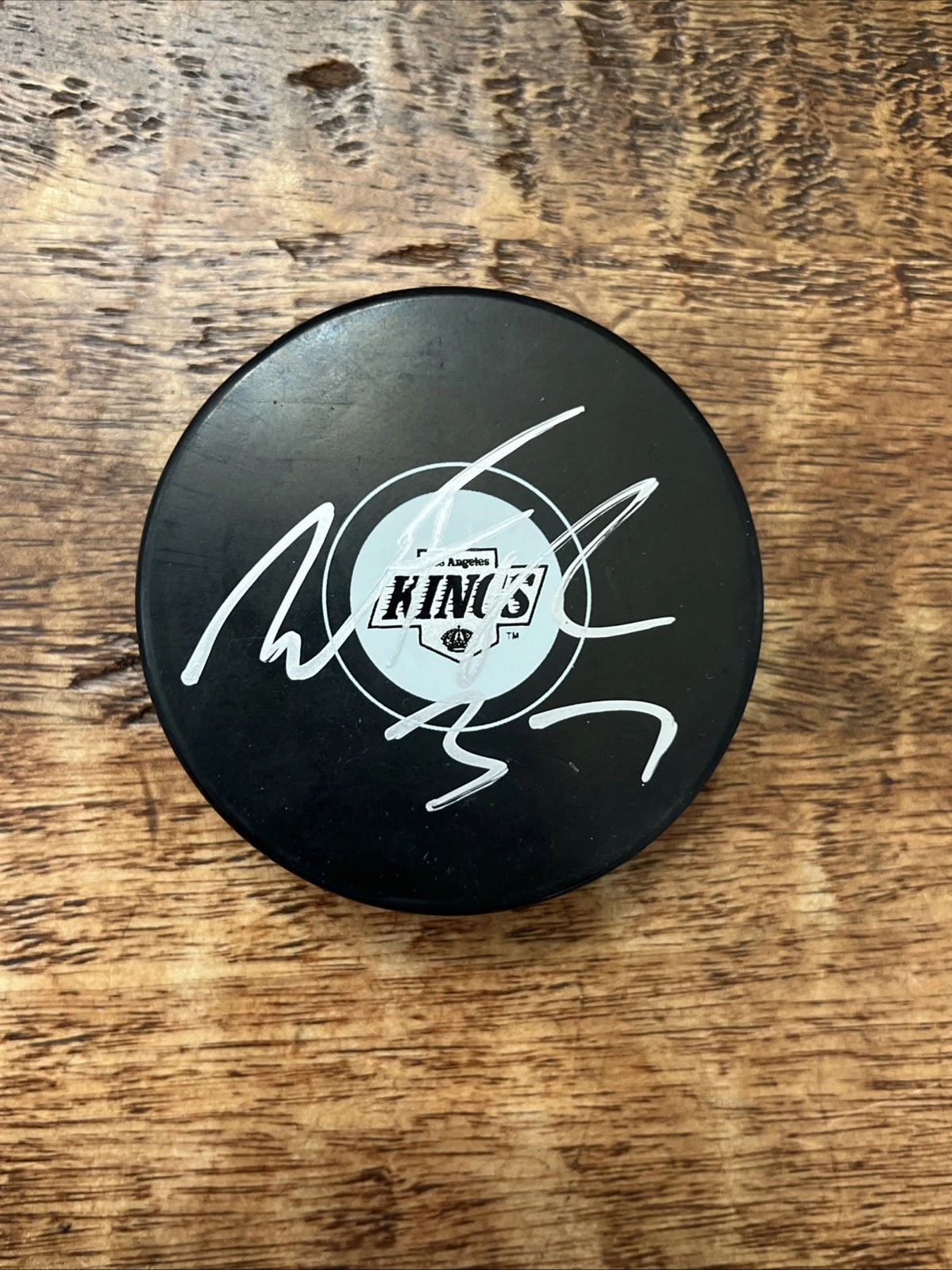 Warren Foegele Signed Los Angeles Kings Puck JSA Coa Autographed