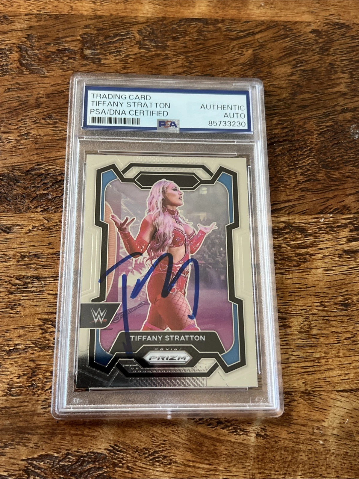 Tiffany Stratton IP Signed Prizm Card Psa Dna Coa Slab Autographed WWE