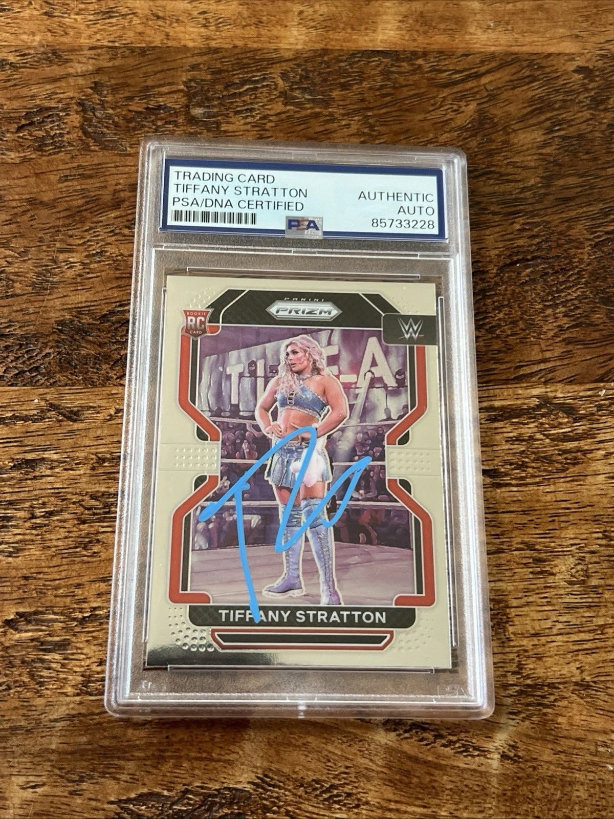 Tiffany Stratton IP Signed Prizm Rookie Card Psa Dna Coa Slab Autographed WWE