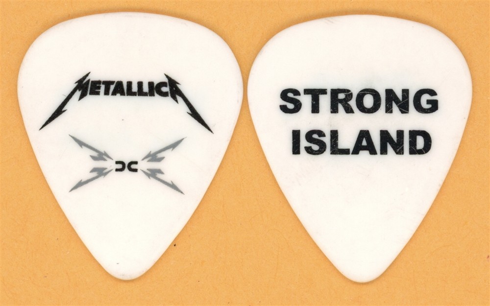 Metallica Strong Island Vintage Guitar Pick - 2008 Death Magnetic Tour