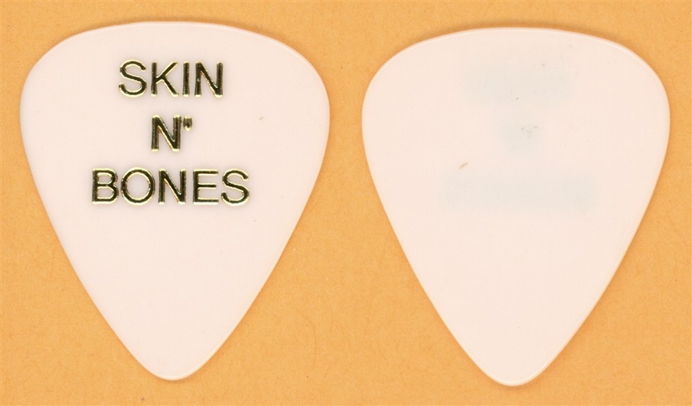 Skin N Bones Vintage Tour Guitar Pick