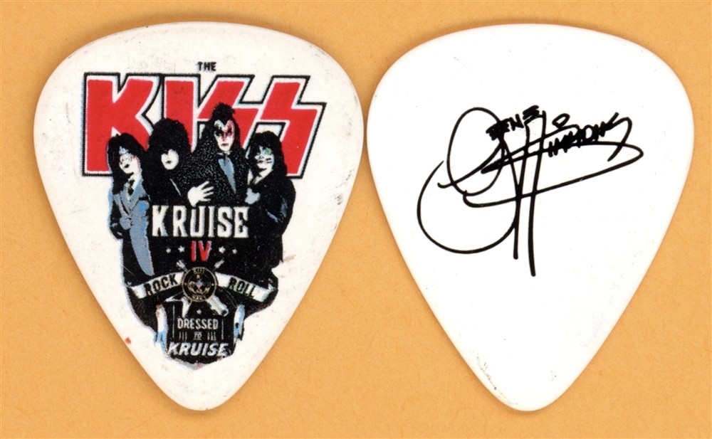 KISS Gene Simmons Vintage Guitar Pick - 2014 Kruise IV Tour