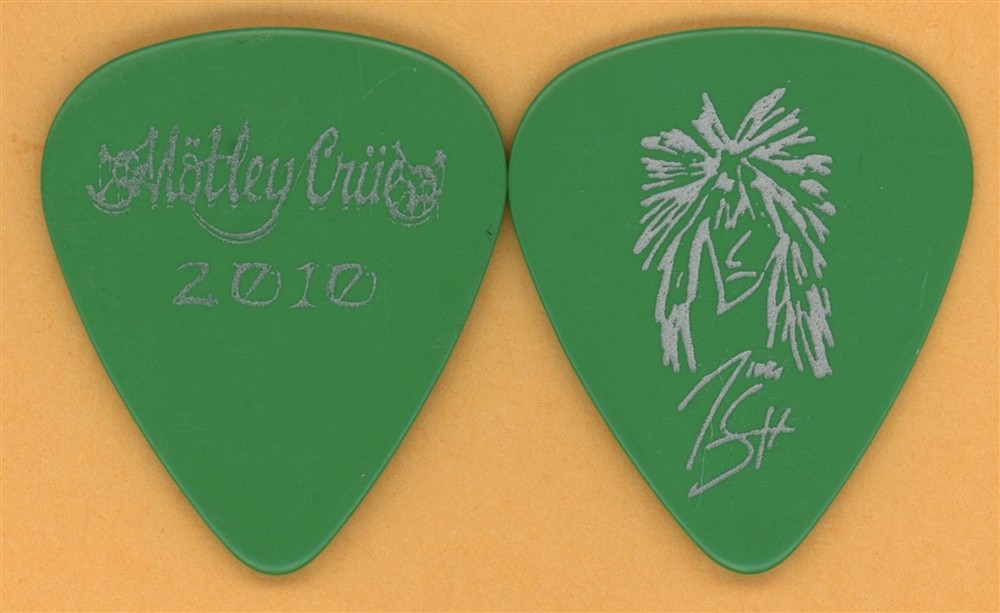 Motley Crue Nikki Sixx Vintage Guitar Pick - 2010 US Tour
