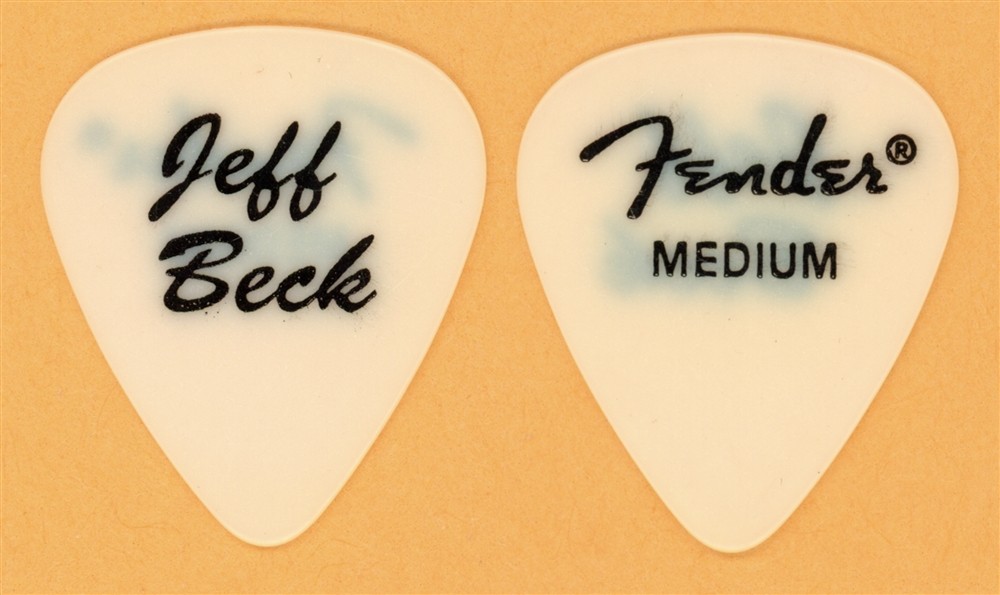Jeff Beck Fender Medium 1989 Black on White Guitar Pick VERY RARE