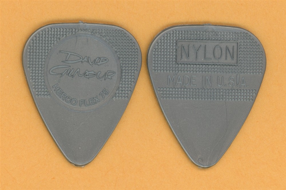 Pink Floyd David Gilmour Vintage Guitar Pick - 2010 UK Reunion Tour - 1DOT