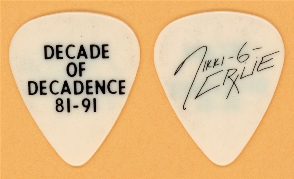 Motley Crue Nikki Sixx Black/White Guitar Pick - 1991 Decade of Decadence Tour