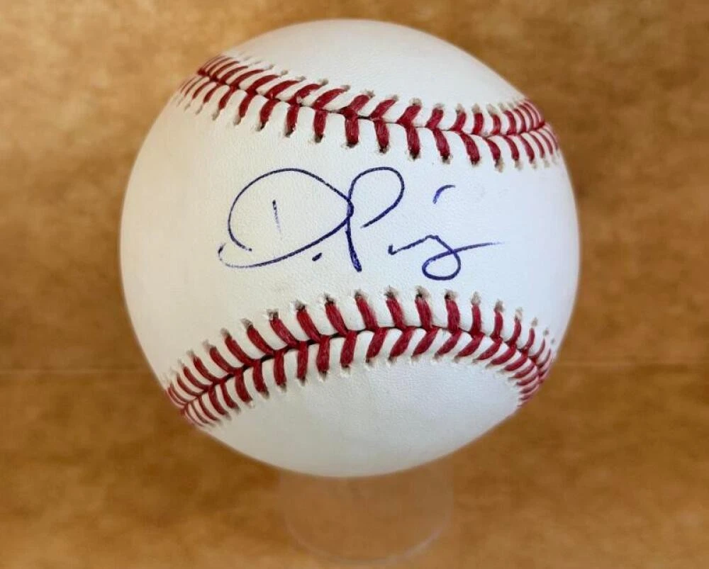 DANIEL PINERO DETROIT TIGERS  SIGNED AUTOGRAPHED M.L. BASEBALL BECKETT AUTH