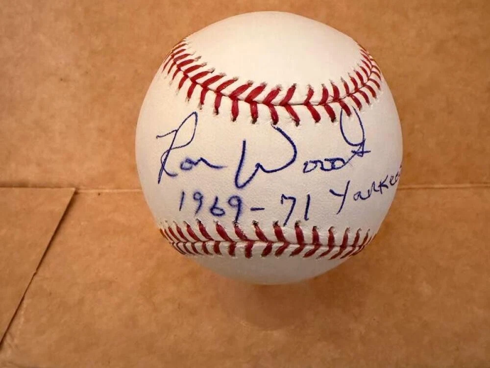 RON WOODS 1969-71 YANKEES SIGNED AUTO M.L. BASEBALL BECKETT AUTH