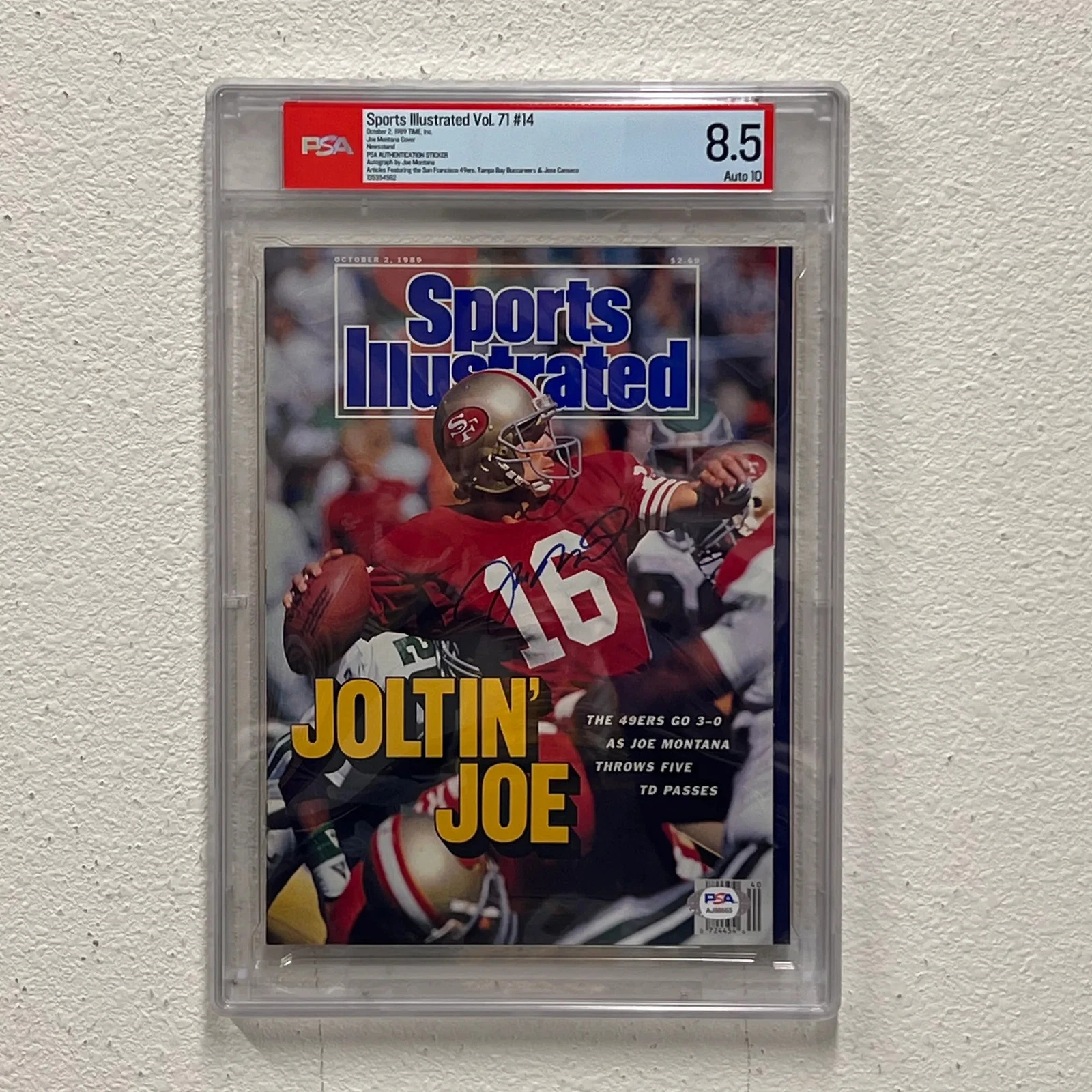 Joe Montana Sports Illustrated Vol.71 #14 Signed Magazine PSA 8.5 Auto 10