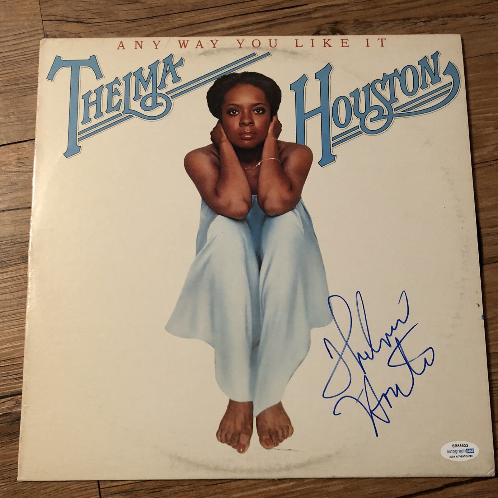 MUSICIAN THELMA HOUSTON SIGNED ANYWAY YOU LIKE IT VINYL LP ACOA CERTIFIED