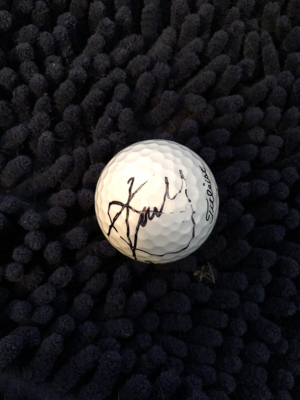 Golfer Xander Schauffele Signed Masters Ball Jsa Certified