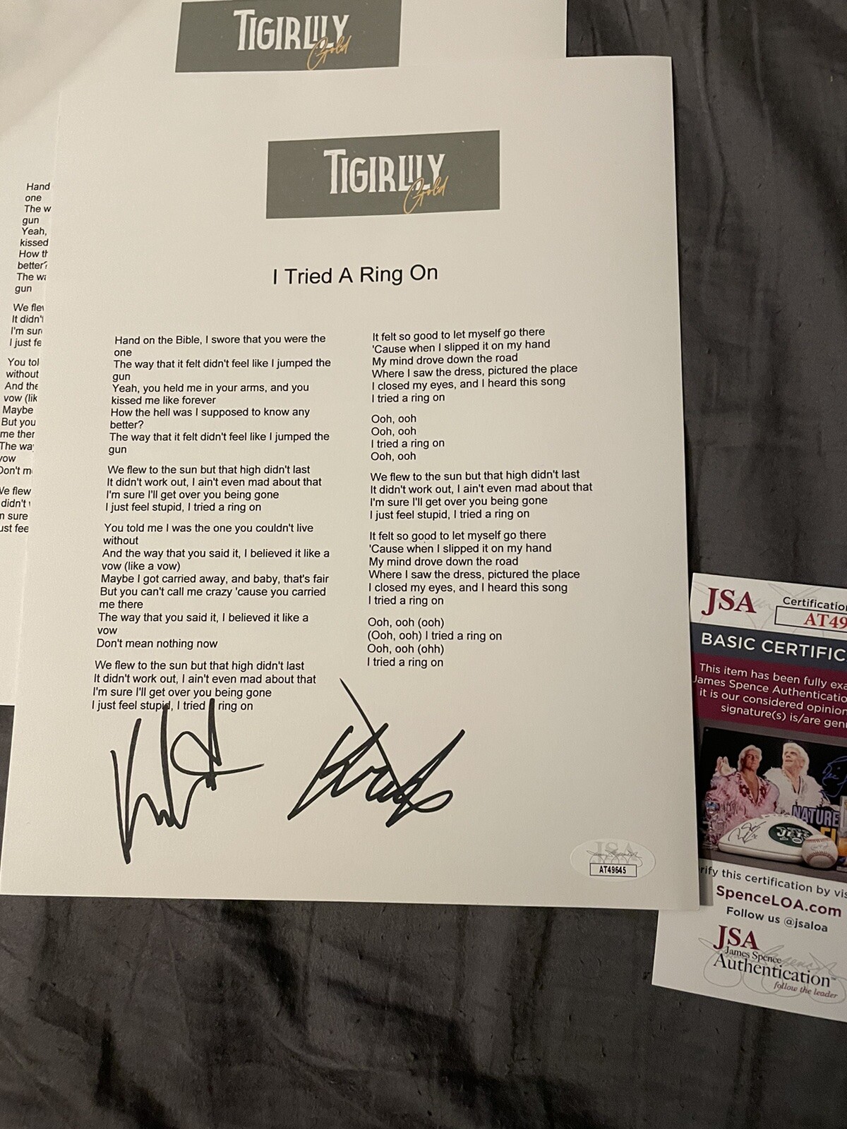 COUNTRY MUSIC DUO TIGIRLILY GOLD SIGNED AUTO LYRIC JSA COA I TRIED A RING ON