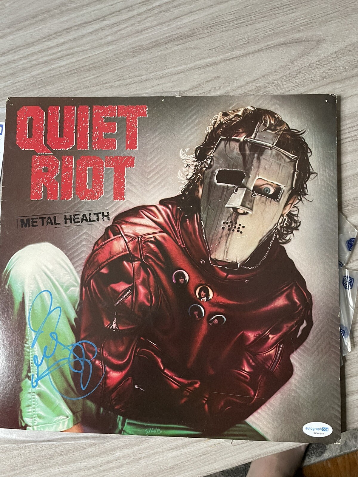 RUDY SARZO SIGNED QUIET RIOT MENTAL HEALTH LP ALBUM COVER SIGNED AUTOGRAPH ACOA