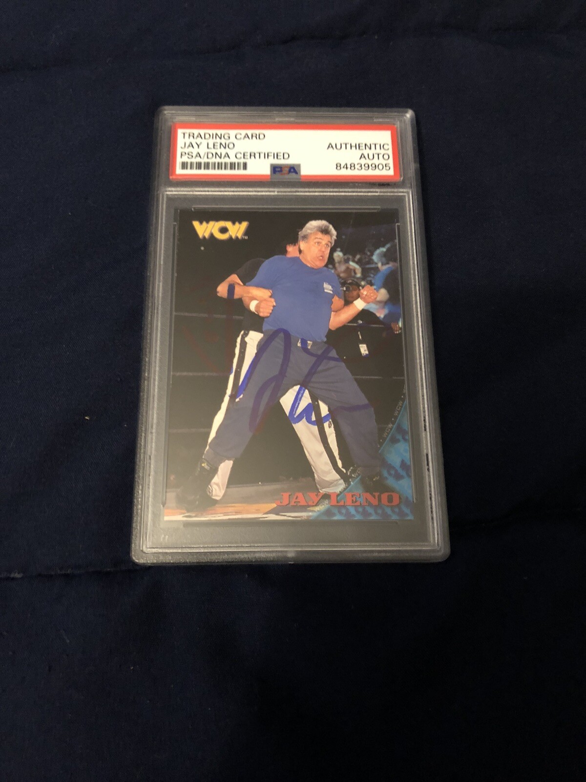 1998 TOPPS WWF WWE WRESTLING CARD SIGNED AUTOGRAPHED JAY LENO PSA rare legend