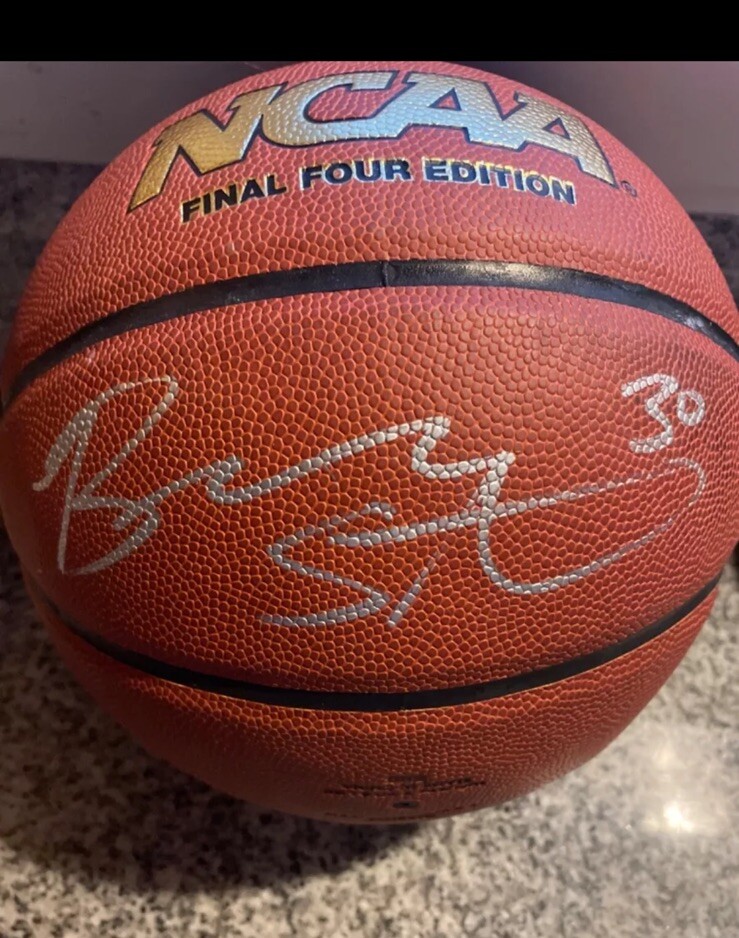 BREANNA STEWART SIGNED AUTO FINAL 4 NCAA BASKETBALL Huskies Basketball JSA COA
