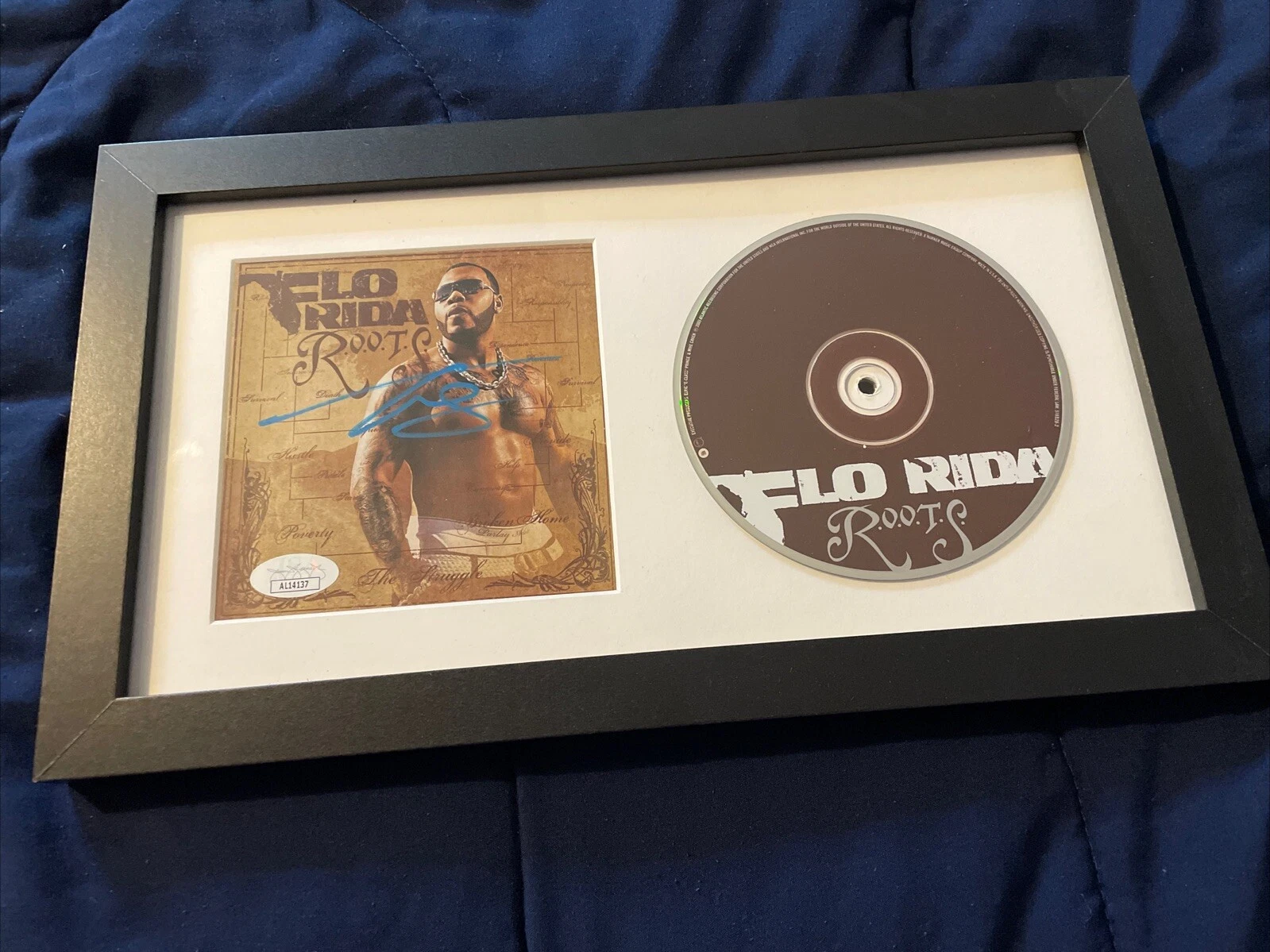 RAPPER FLO RIDA SIGNED AUTOGRAPHED CD &BOOKLET FRAMED JSA COA LEGEND