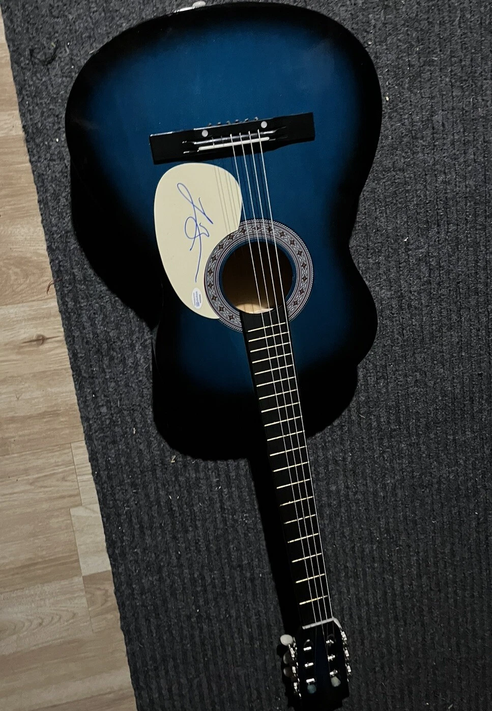 COUNTRY STAR LEE BRICE SIGNED AUTOGRAPHED GUITAR ACOA CERTIFIED RUMOR BEER TRUCK
