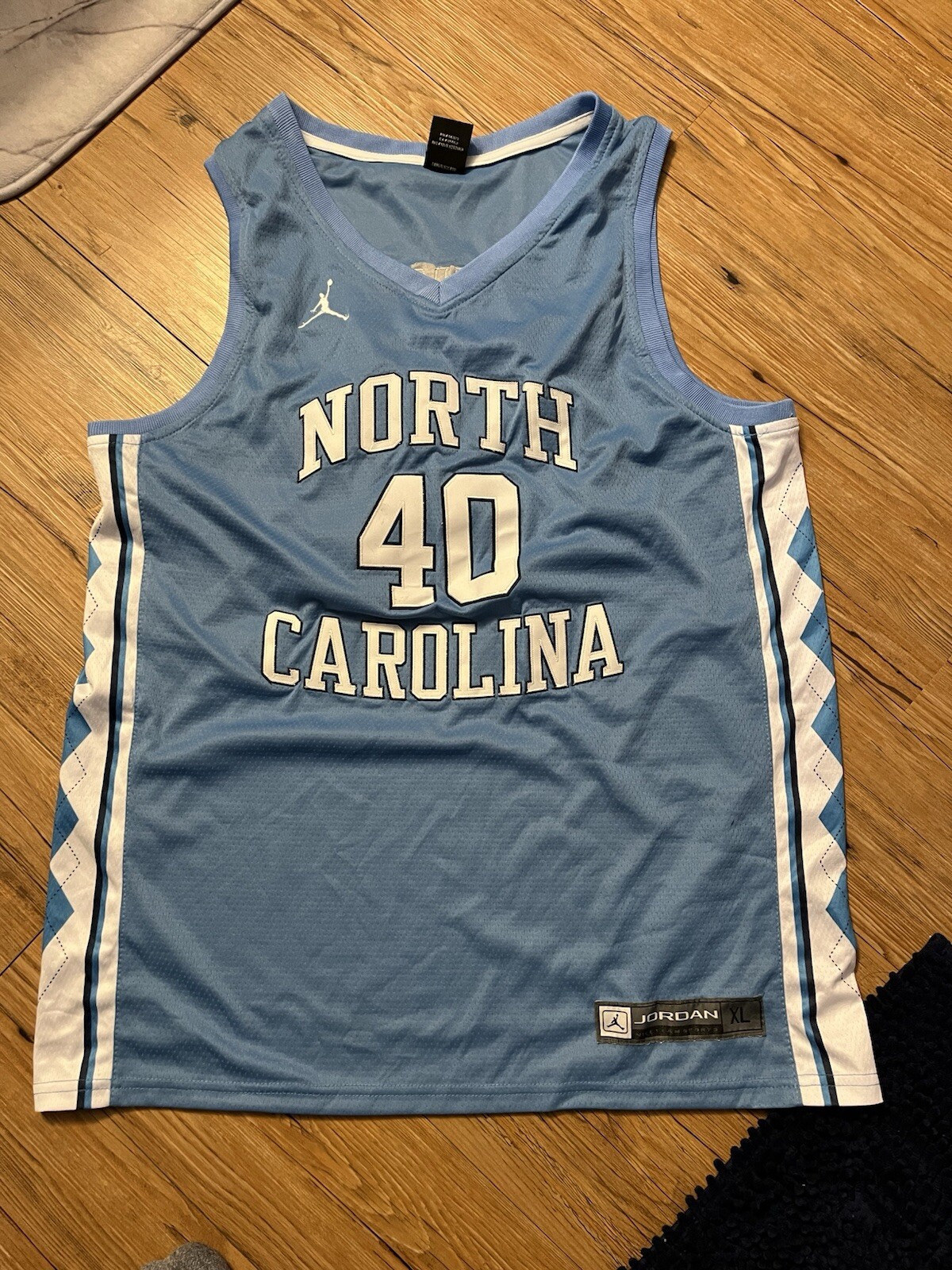 North Carolina Tar heels Hubert Davis jersey XL #40 Head Coach