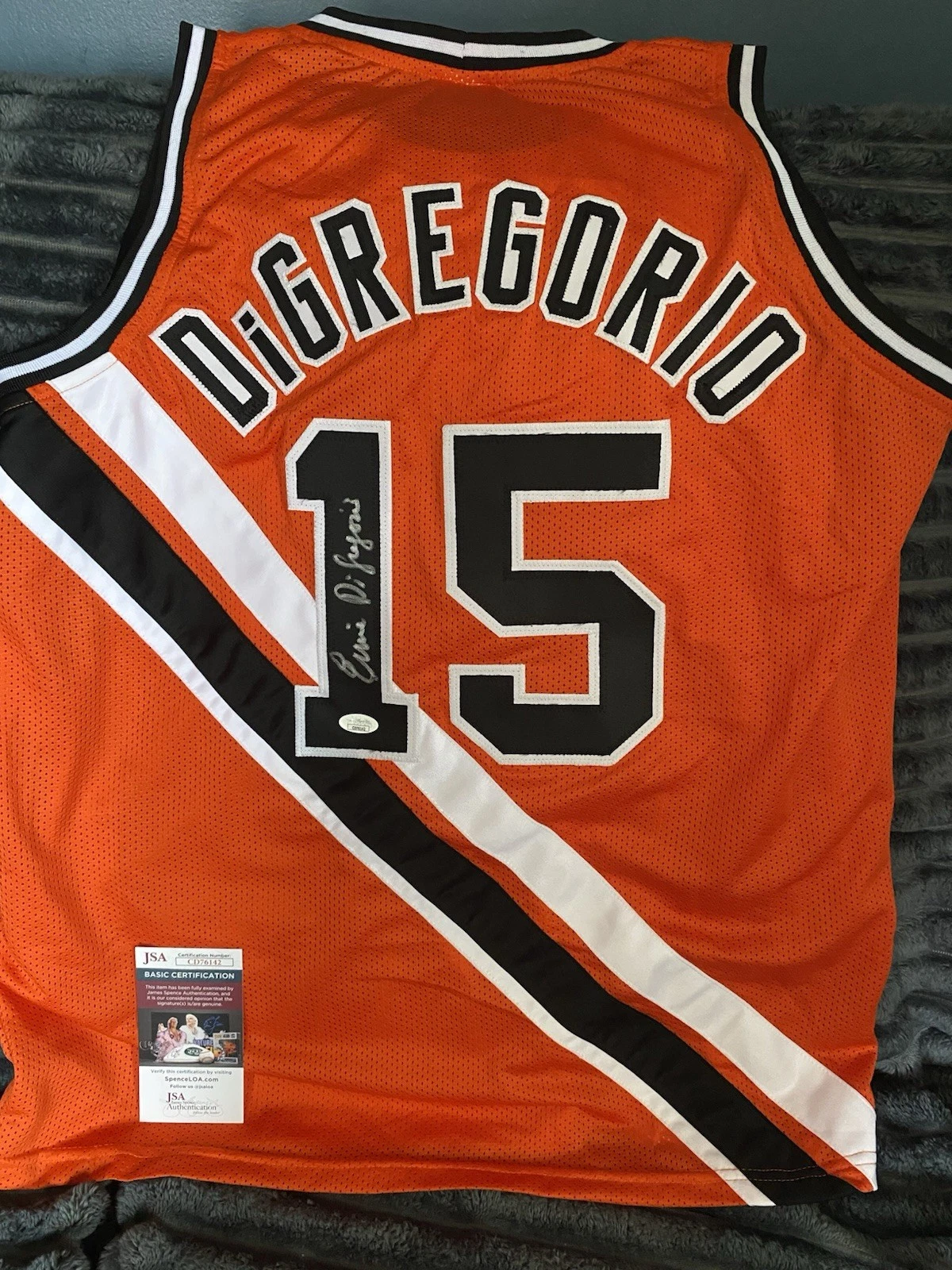 BUFFALO BRAVES- ERNIE DIGREGORIO SIGNED AUTOGRAPH JERSEY JSA  COA 1974 ROY XL