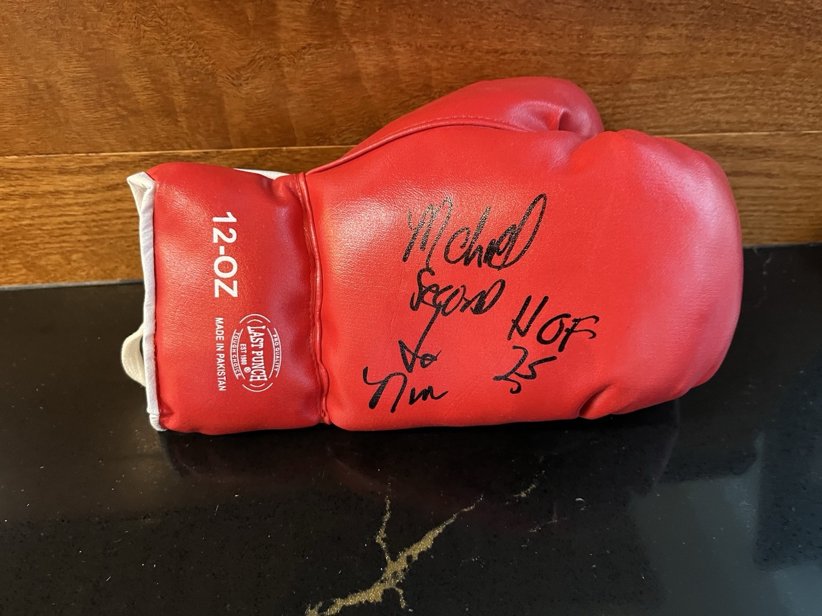 MICHAEL SECOND TO NUNN  SIGNED AUTOGRAPHED BOXING GLOVE COA HOF 2025 BOXER