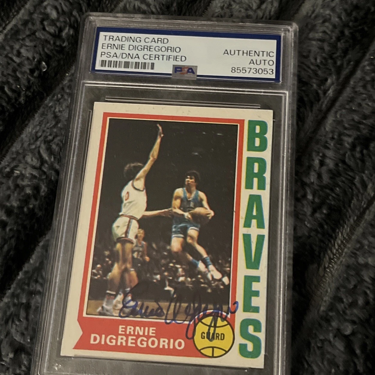 1974 Topps #135 Ernie DiGregorio RC Rookie signed auto PSA/DNA ENCAPSULATED