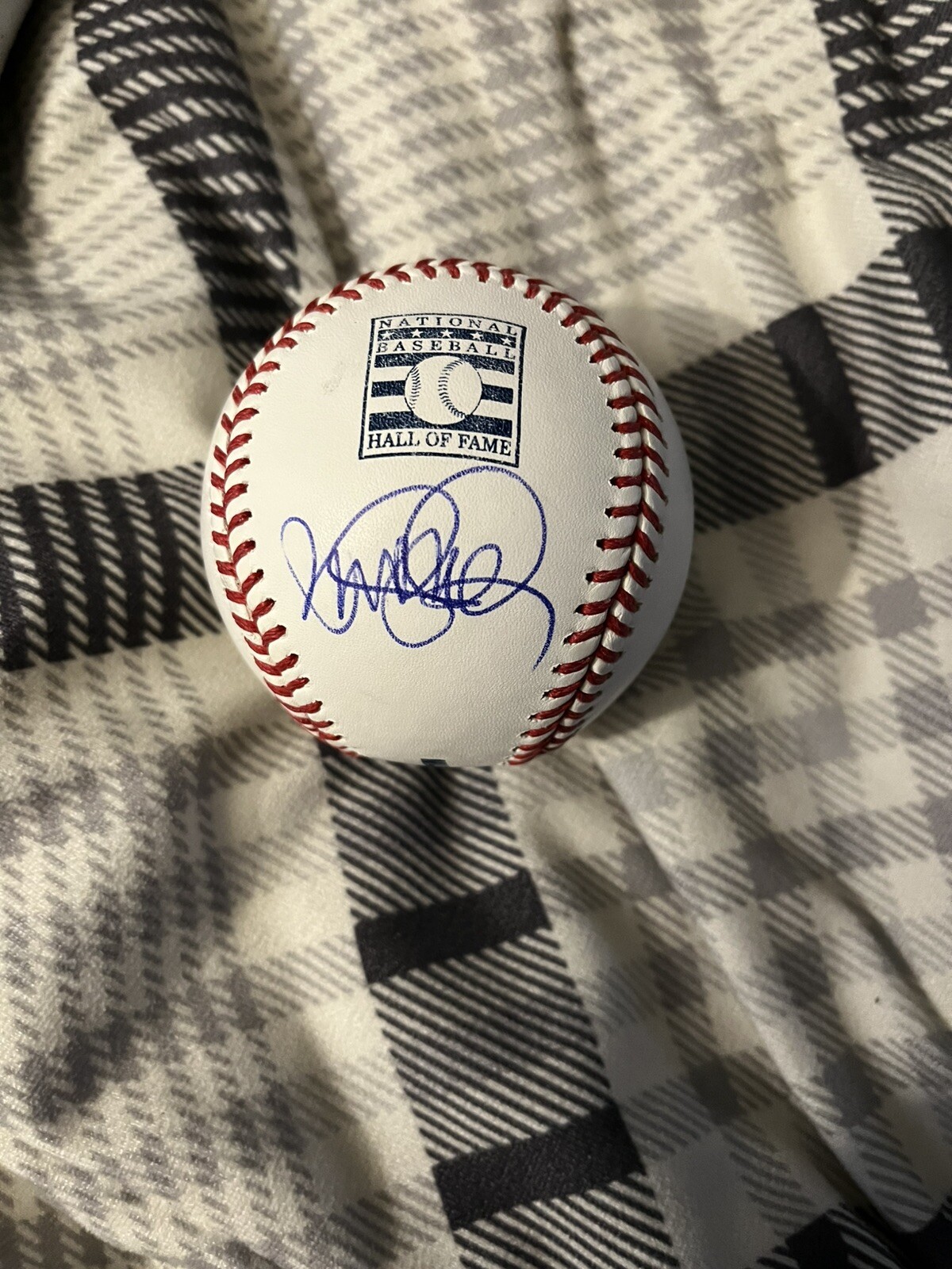 Ryne Sandberg Signed Official Hall Of Fame Baseball JAA  COA CHICAGO CUBS