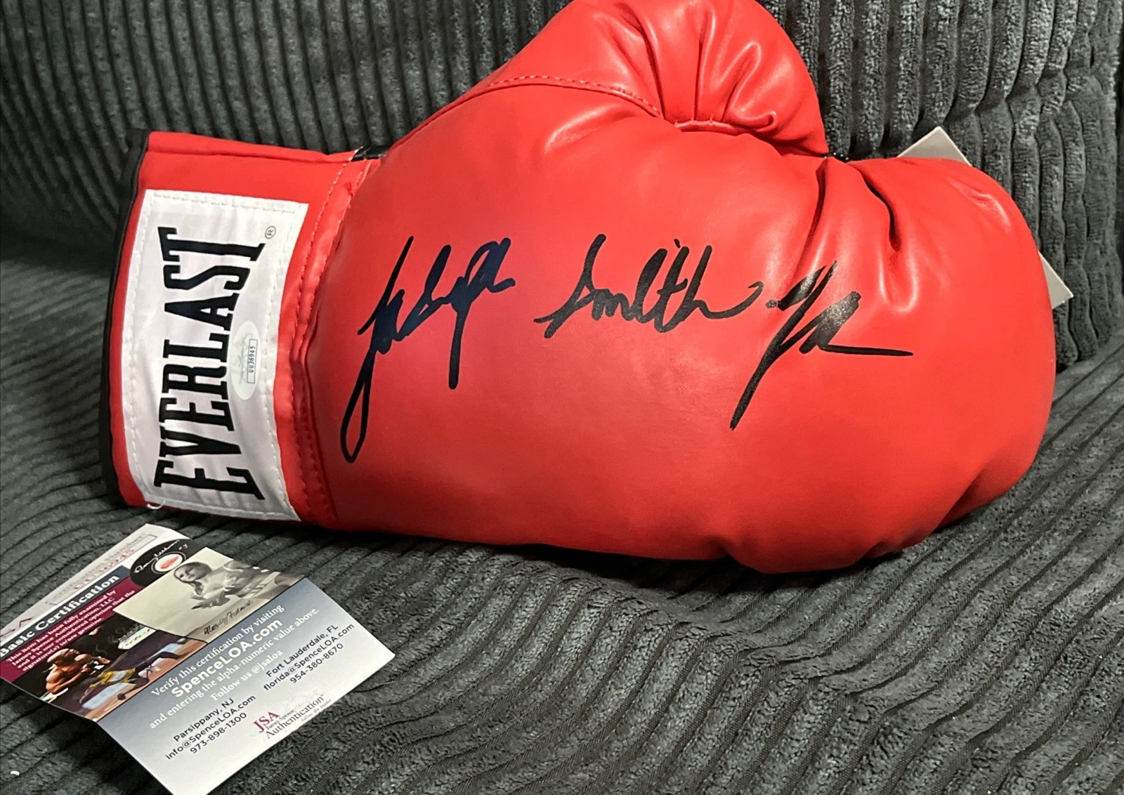 JOE SMITH JR BOXING CHAMP SIGNED AUTOGRAPH EVERLAST GLOVE JSA COA WBO RARE