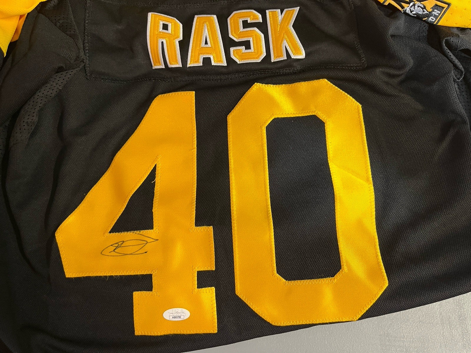 Tuukka Rask Signed Autographed Jersey Boston Bruins Hockey JSA COA STAR GOALIE