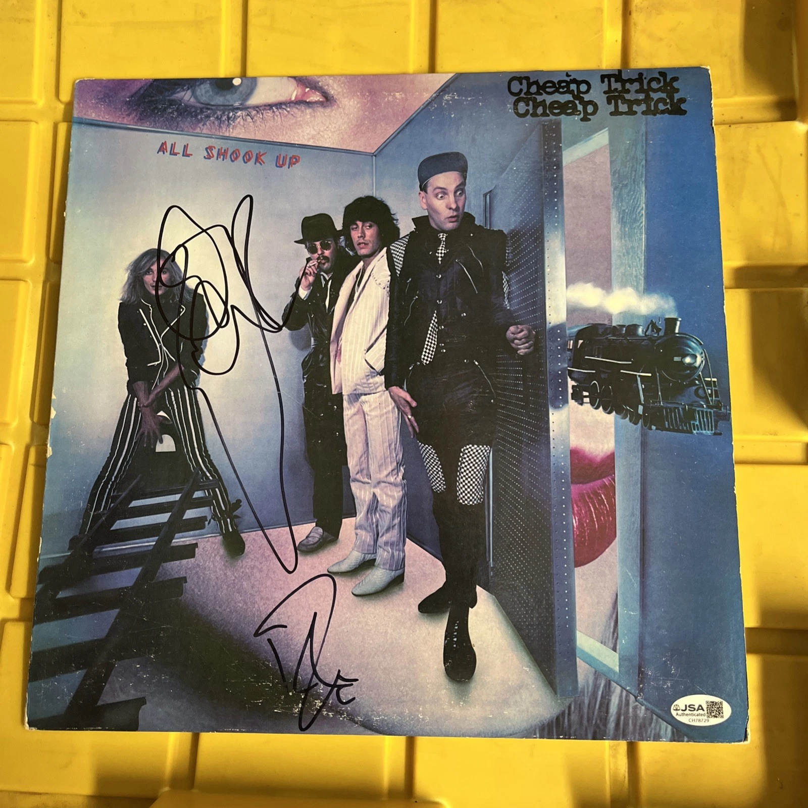 Cheap Trick ALL SHOOK UP LP signed ROBIN Zander R Nielsen Vinyl Autographed JSA