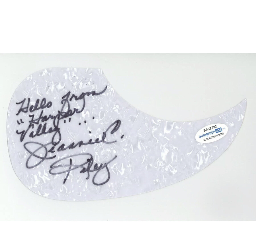 JEANNIE C RILEY SIGNED AUTOGRAPH HARPER VALLEY PTA acoustic GUARD ACOA certified