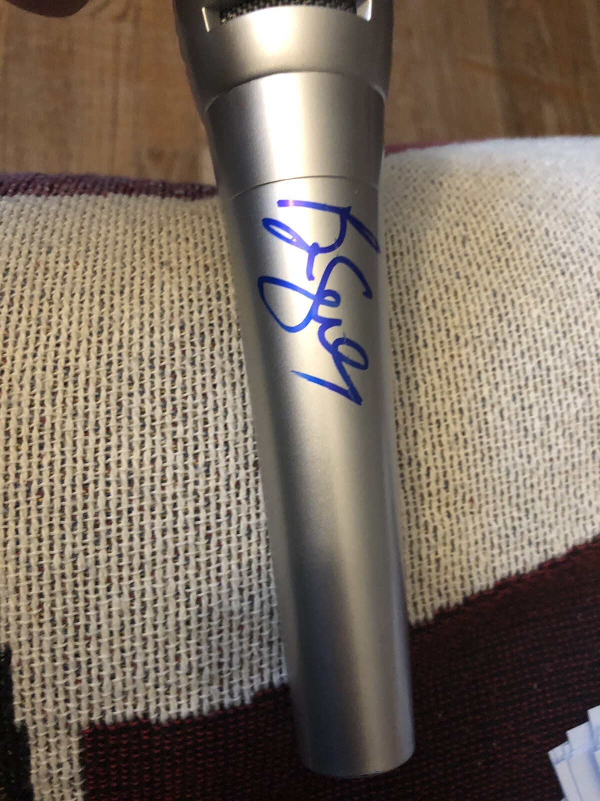 COMEDIAN ACTOR  BILL ENGVALL SIGNED MIC ACOA CERTIFIED Blue Collar