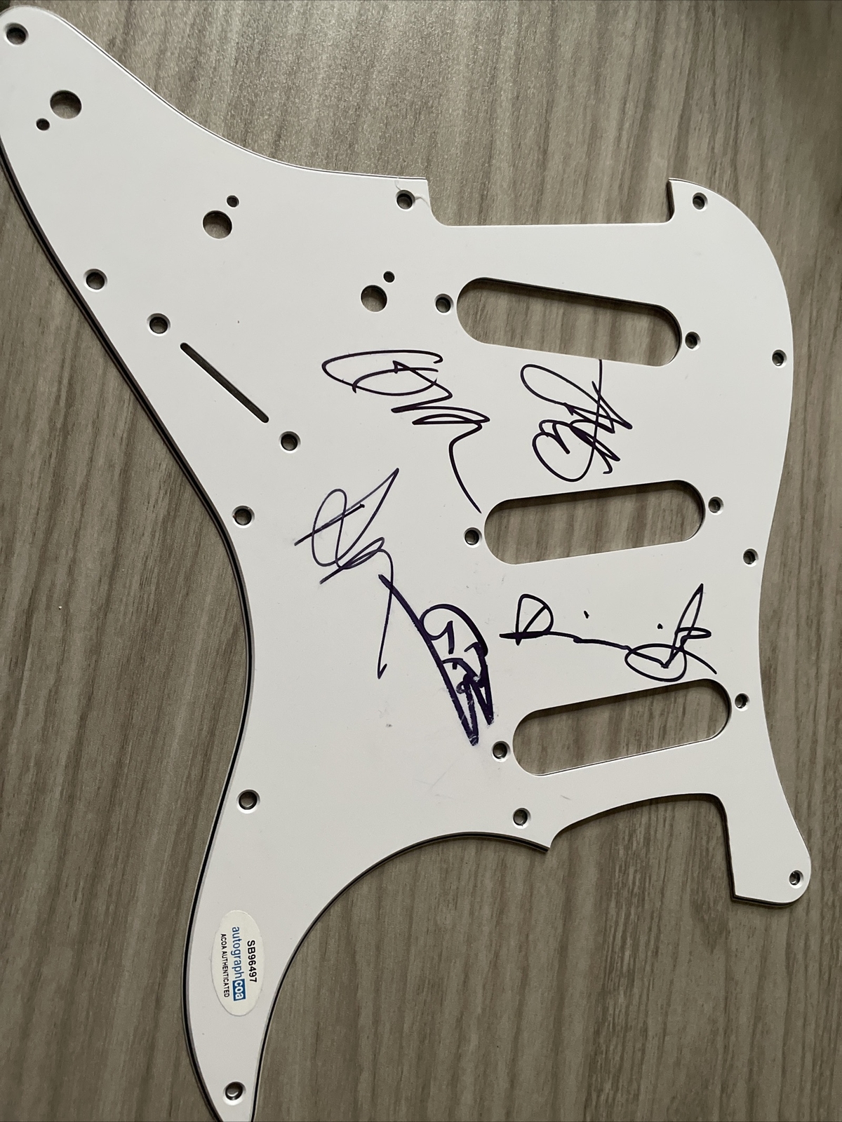 THE MURDER CAPITAL PUNK BAND SIGNED STRAT GUARD CATHAL ROPER MCGOVERN ACOA  COA