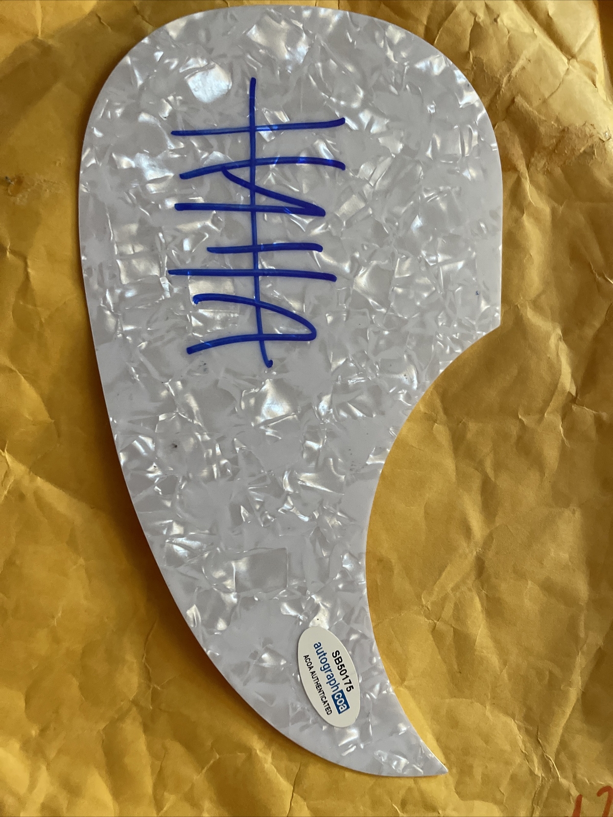 JIMI HAHA JIMMIES CHICKEN SHACK SIGNED AUTOGRAPH ACOUSTIC PICKGUARD ACOA CERT