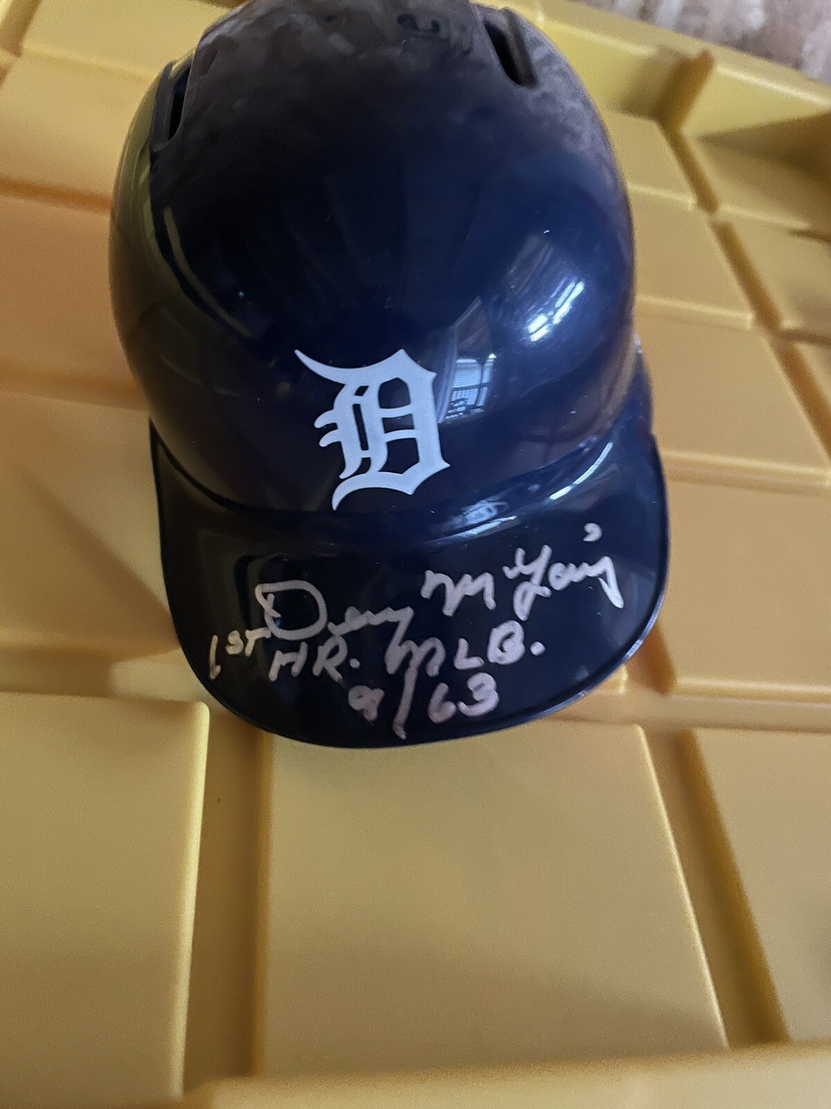 DETROIT TIGERS- DENNY MCLAIN SIGNED AUTOGRAPH MINI HELMET JSA RARE 1st HR Inscri