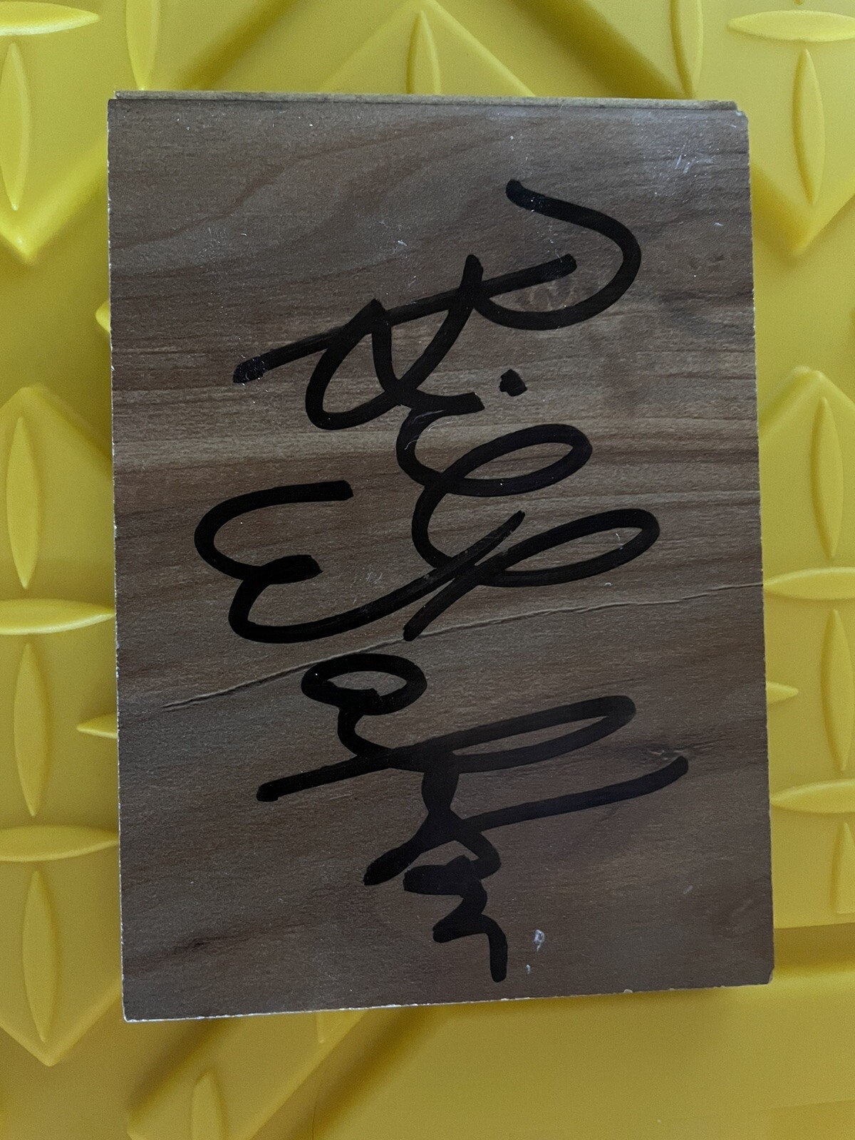 UCLA BRUINS BILL WALTON SIGNED FLOORBOARD NBA HOF LEGEND CELTICS