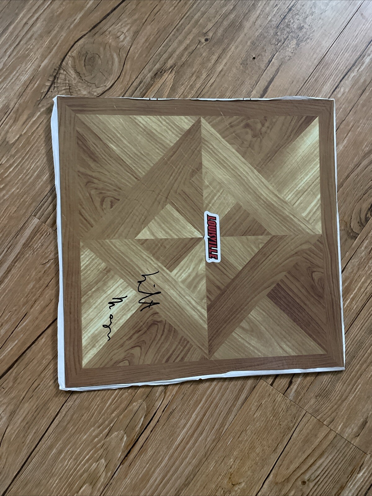 LOUISVILLE CARDINALS BASKETBALL 🏀  MILT WAGNER SIGNED AUTOGRAPHED FLOORBOARD...