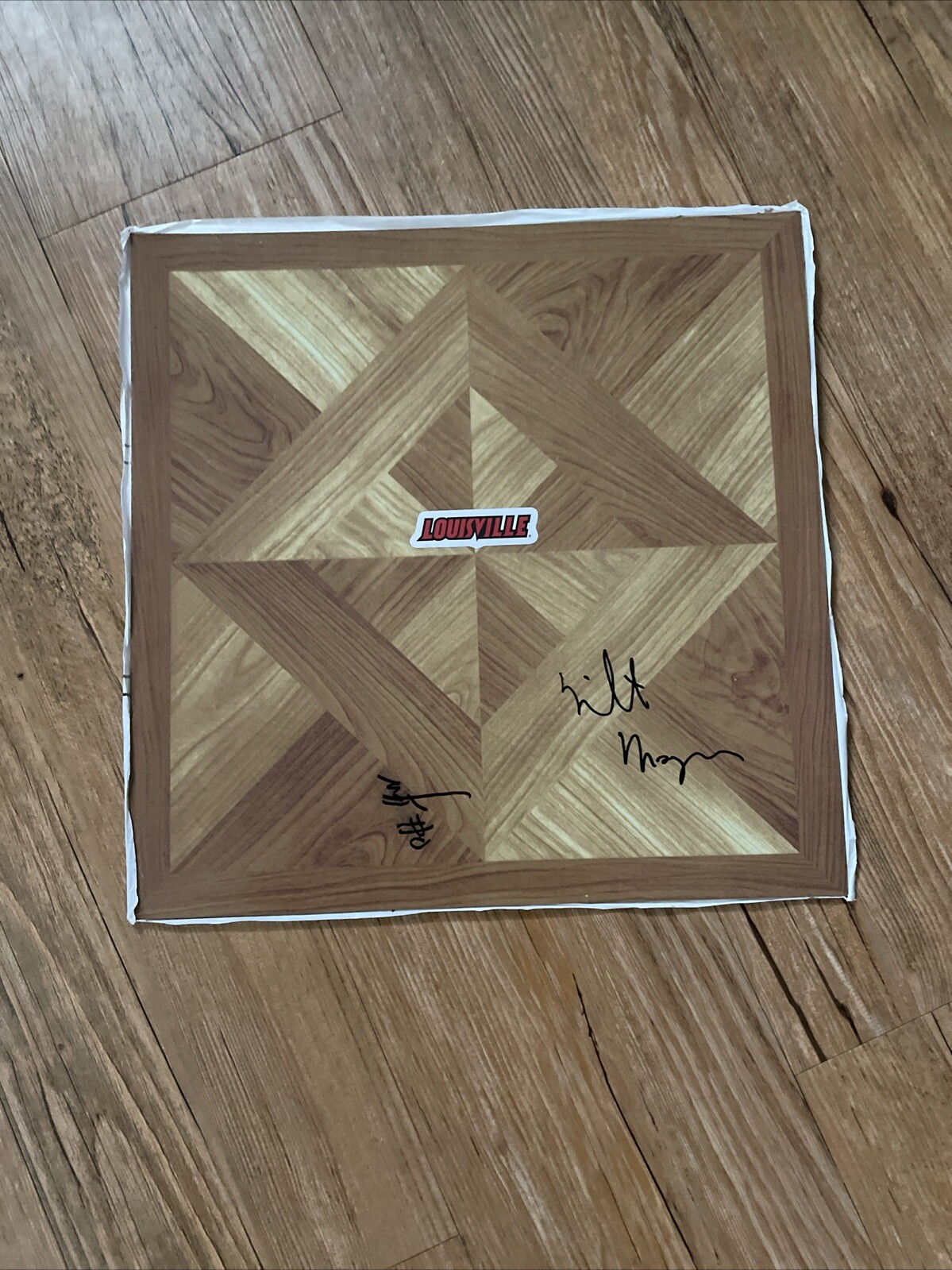 LOUISVILLE CARDINALS BASKETBALL 🏀  MILT WAGNER MIKE JAMES SIGNED BOARD AUTO COA