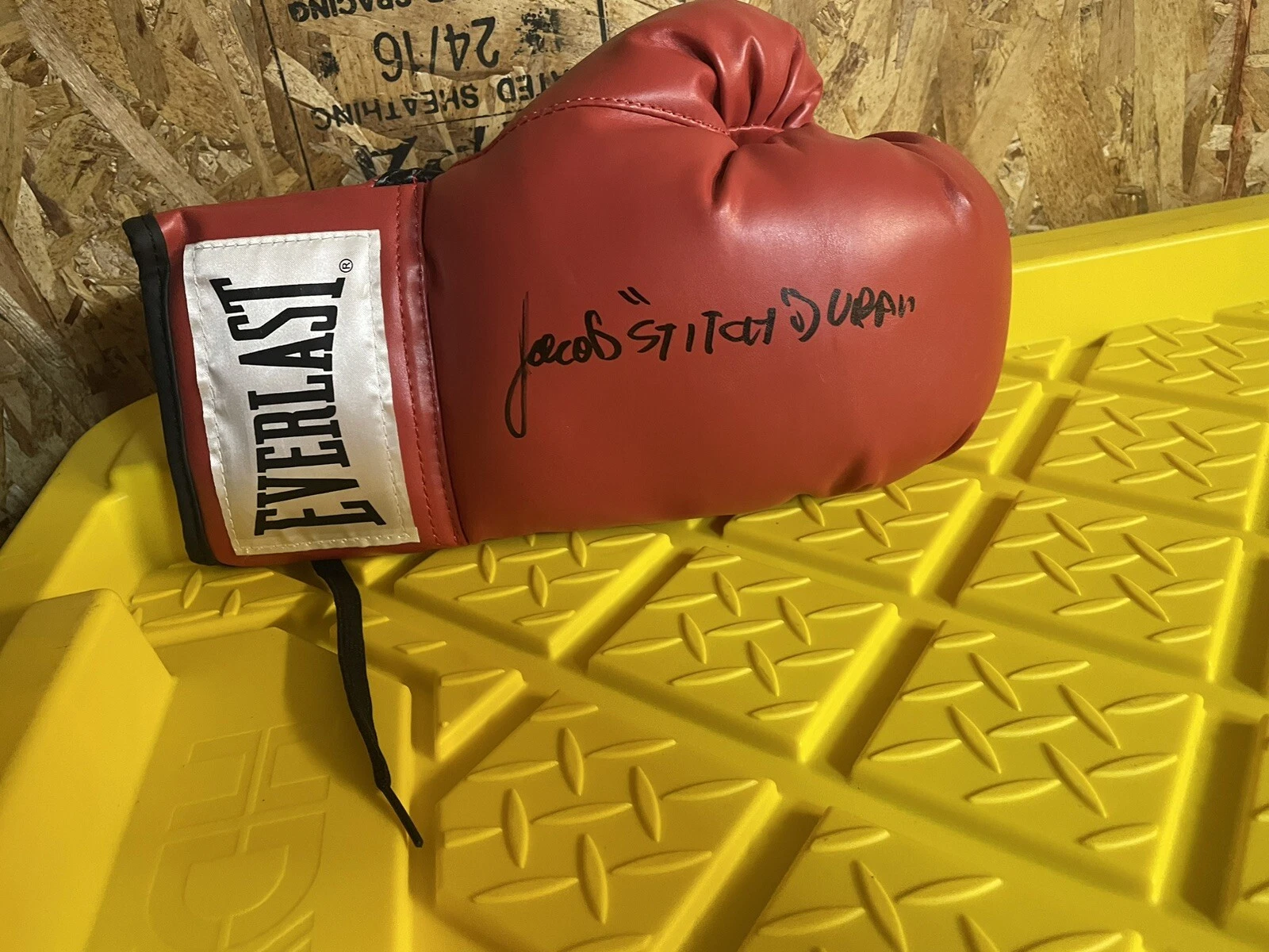 CUTMAN JACOB STITCH DURAN SIGNED AUTOGRAPHED BOXING GLOVE PROOF ROCKY CREED TYS